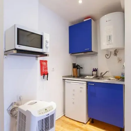 Daire Alfama Ii, Eco-penthouse With French Balcony