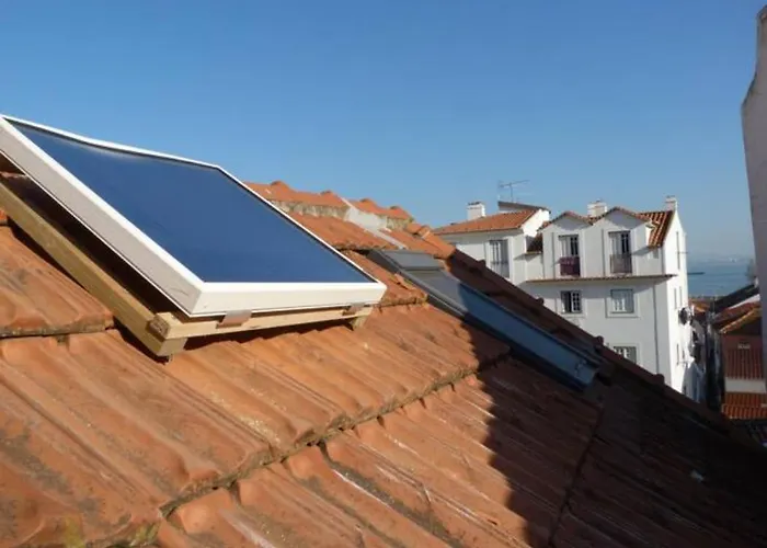Alfama Ii, Eco-penthouse With French Balcony Apartment